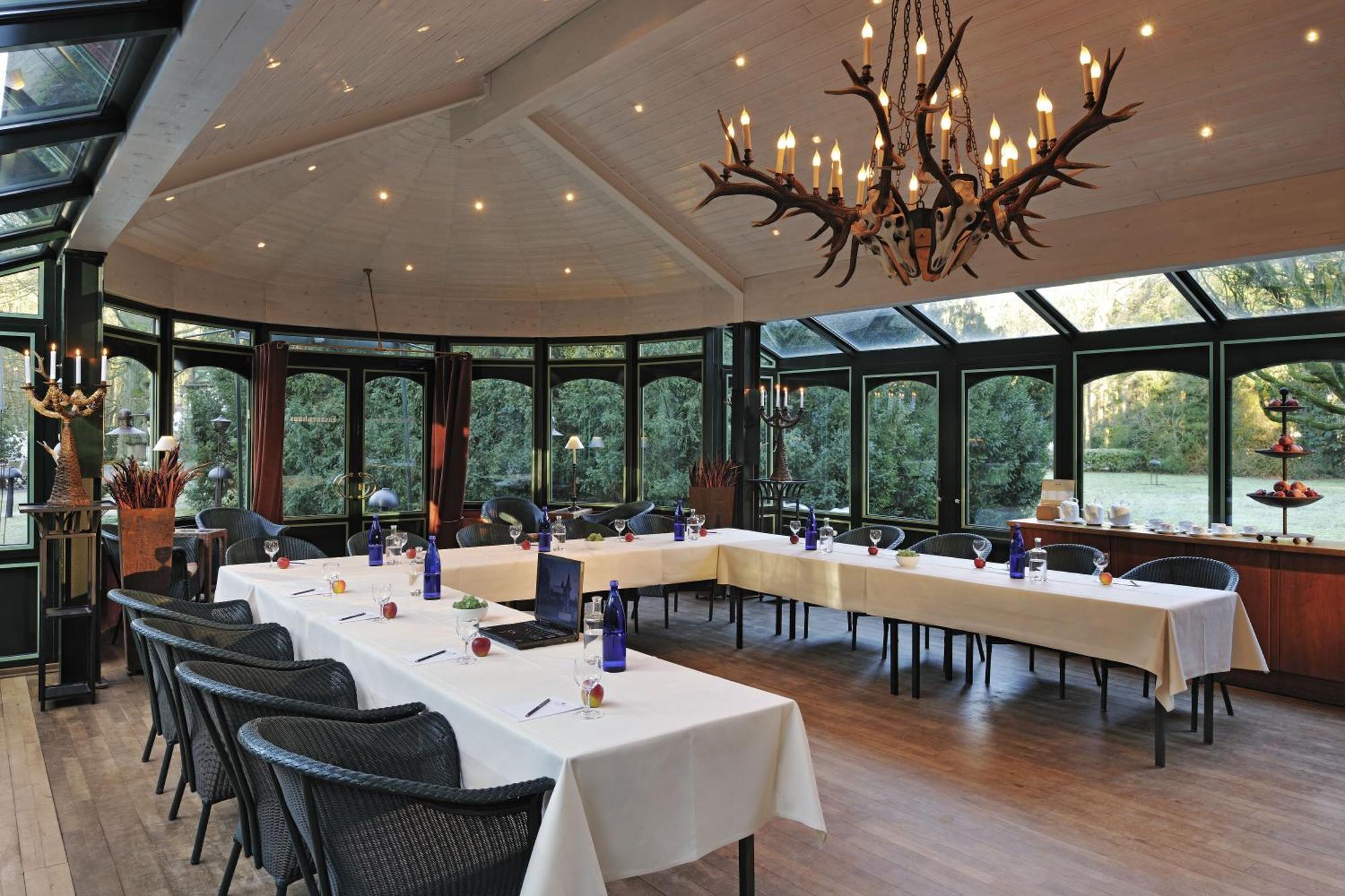 Romantik Hotel Jagdhaus Waldfrieden Bilsen Exterior photo