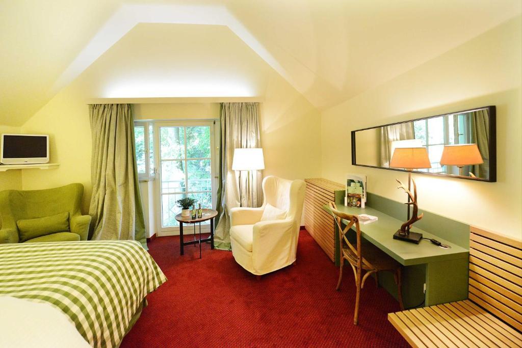 Romantik Hotel Jagdhaus Waldfrieden Bilsen Room photo